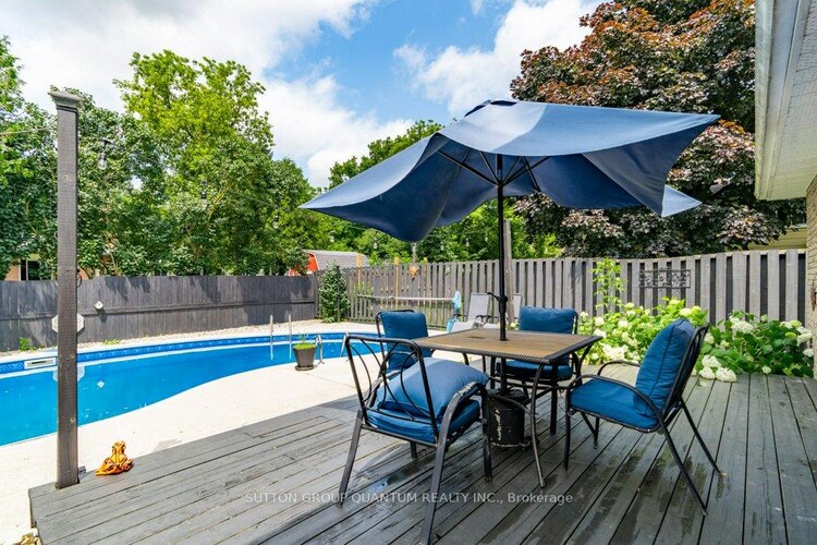 18 Spruyt Avenue, East Luther Grand Valley, ON, Grand Valley