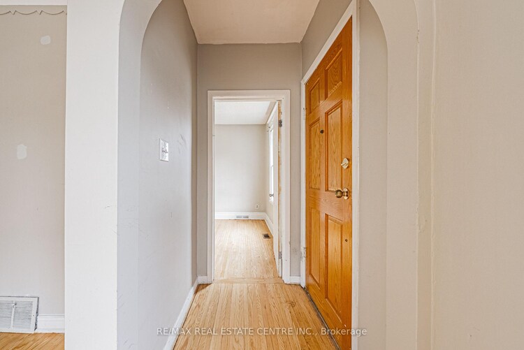 70 Hillview Street, Hamilton, ON, Ainslie Wood