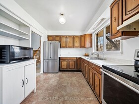 24 Ottaway Avenue, Simcoe, ON , MLS #S12118118 , Image - 1