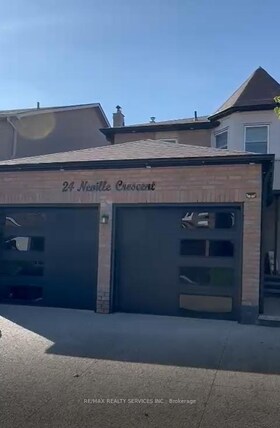 24 Neville Crescent, Peel, ON
