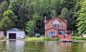 3340 Loughborough Drive, Frontenac, ON , MLS #X12118242 , Image - 1