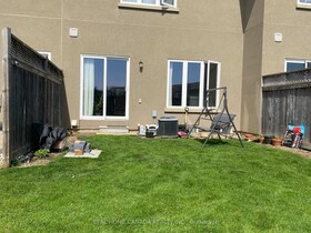 370 Stonehenge Drive, Hamilton, ON , MLS #X12118305 , Image - 1