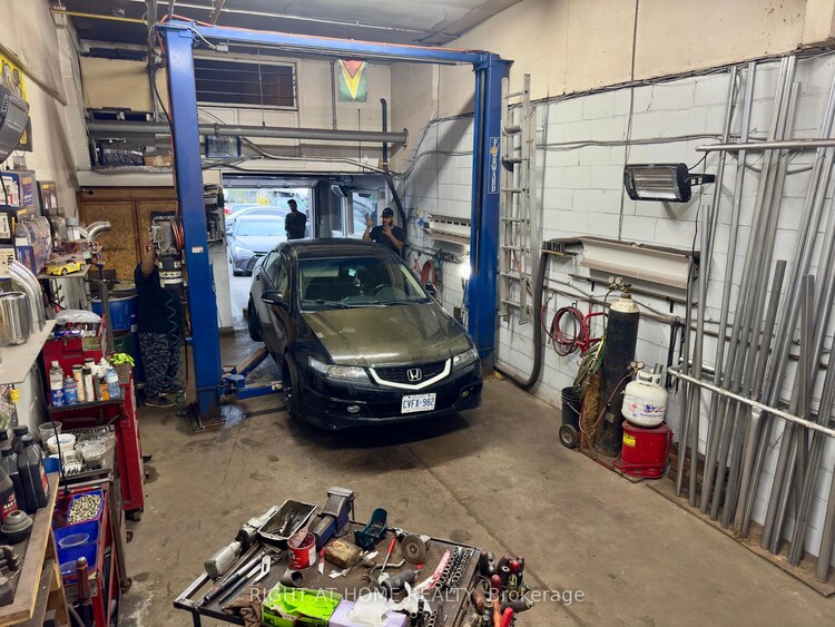 76 Sherry Road, Toronto, ON, Clairlea-Birchmount