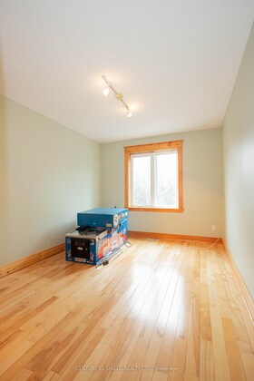 19867 Kenyon Rd Concession 1 N/A, Stormont, Dund, ON , MLS #X12118361 , Image - 1