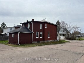 83 Queen Street S, Renfrew, ON