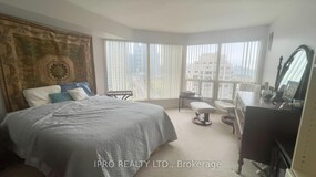2269 Lake Shore Boulevard W, Toronto, ON
