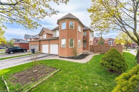 139 Shady Pine Circle, Peel, ON , MLS #40722441 , Image - 1