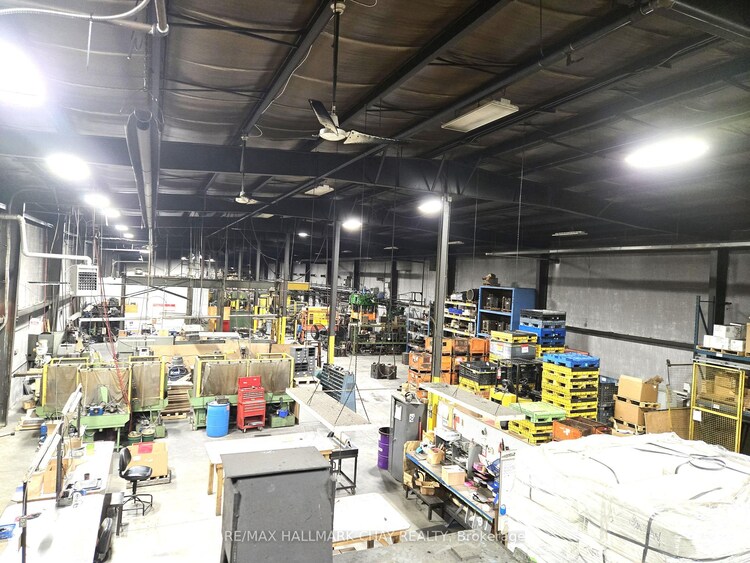 705 Bayview Drive, Barrie, ON, 400 East