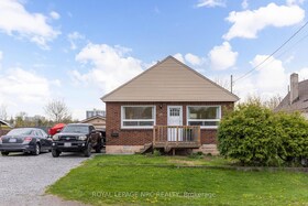 29 Hillview Road N, Niagara, ON , MLS #X12118911 , Image - 1