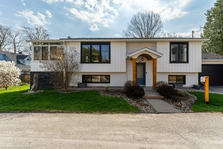 5 11th Street, Grimsby, ON, 