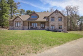61 Homestead Lane, Muskoka, ON , MLS #X12119588 , Image - 1