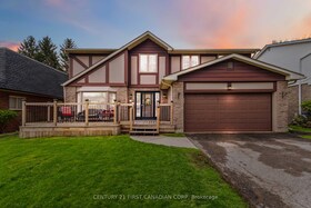 102 Blackthorne Crescent, Middlesex, ON , MLS #X12119496 , Image - 1