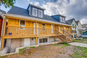 164 Picton Street E, Hamilton, ON , MLS #X12119700 , Image - 1