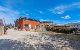 131 Pollock Avenue, Waterloo, ON , MLS #X12120015 , Image - 1