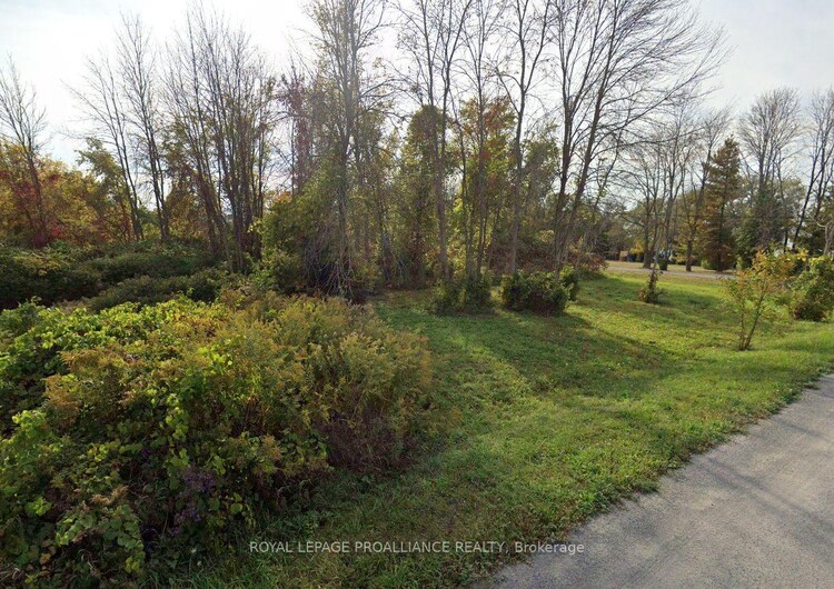 489 Prinyers Cove Crescent, Prince Edward County, ON, North Marysburgh