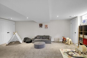 5274 Driscoll Drive, Ottawa, ON , MLS #X12119866 , Image - 1