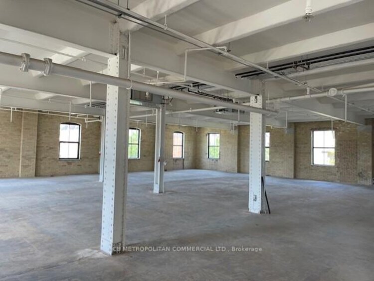 30 Powerhouse Street, Toronto, ON, Dovercourt-Wallace Emerson-Junction