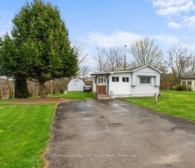 4899 Plank Road, Elgin, ON , MLS #X12120506 , Image - 1