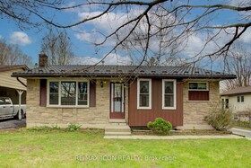 271 Forest Glen Crescent, Wellington, ON , MLS #X12120530 , Image - 1