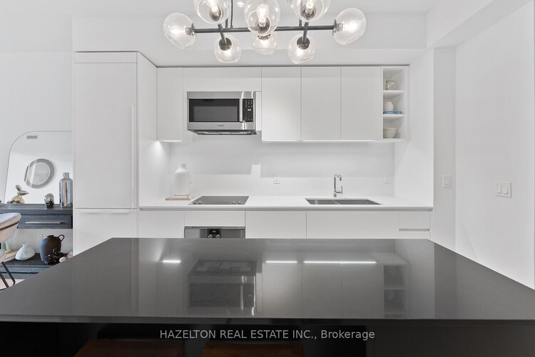 128 Pears Avenue, Toronto, ON, Annex