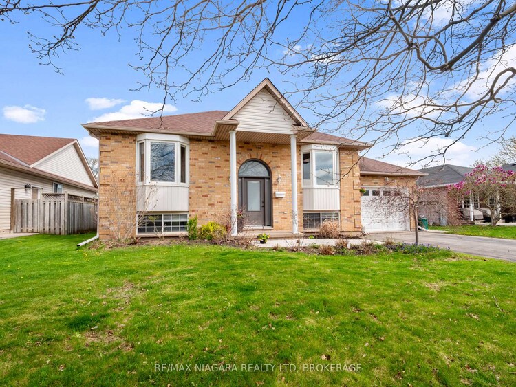 3564 Hill Street, Fort Erie, ON, 328 - Stevensville