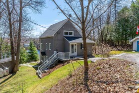 1025 Yukon Trail, Haliburton, ON , MLS #X12121172 , Image - 1