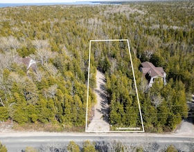 58 Harpur Drive, Bruce, ON , MLS #X12658368 , Image - 1
