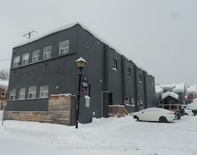 10 Peter Street N, Simcoe, ON , MLS #S12921350 , Image - 1