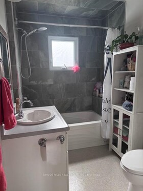 21 South Street, Simcoe, ON , MLS #S12121643 , Image - 1