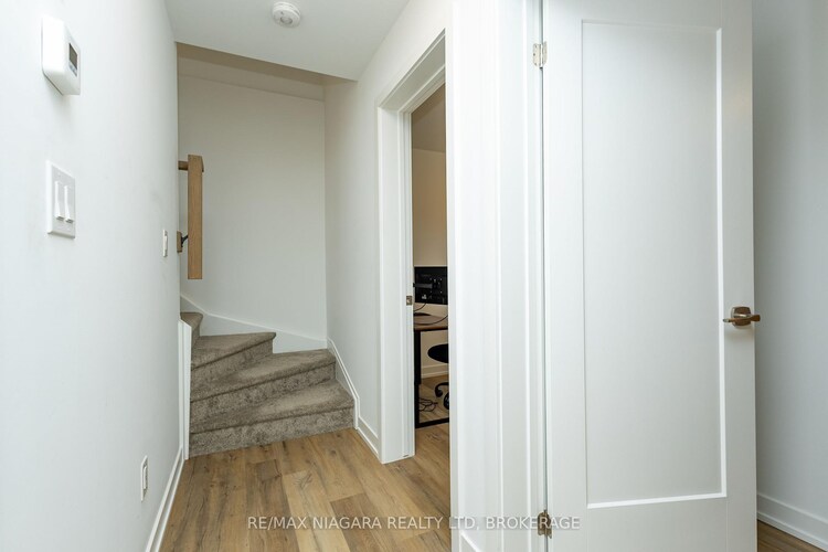 4263 Fourth Avenue, Niagara Falls, ON, 