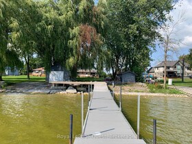 476 Hiscock Shores Road, Prince Edward, ON , MLS #X12121864 , Image - 1