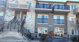60 Fairwood Circle, Peel, ON , MLS #40721843 , Image - 1