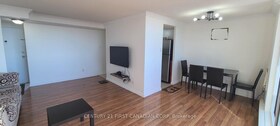 1105 Jalna Boulevard, Middlesex, ON , MLS #X12122149 , Image - 1