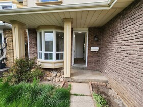 2401 Hemlock Court, Halton, ON , MLS #W12122335 , Image - 1