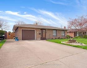 7058 Freeman Street, Niagara, ON , MLS #X12956104 , Image - 1