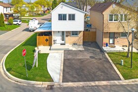 18 Hardcastle Court, Peel, ON , MLS #W12122537 , Image - 1