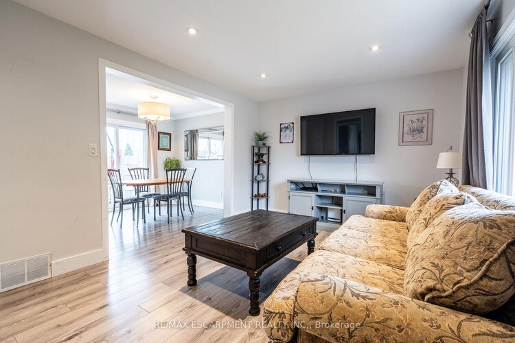 120 Chilton Drive, Hamilton, ON, Stoney Creek