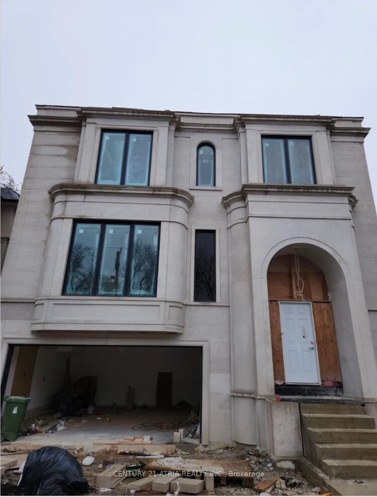 541 Deloraine Avenue, Toronto, ON, Bedford Park-Nortown