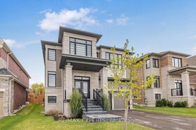 75 Bethpage Crescent, York, ON , MLS #N12488728 , Image - 1