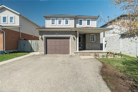 24 Castlewood Place, Waterloo, ON , MLS #40720920 , Image - 1