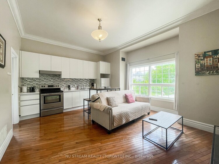 72 Snively Street, Richmond Hill, ON, Oak Ridges Lake Wilcox