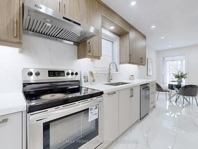 38 Audrelane Court, Toronto, ON