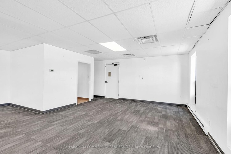 2700 Lancaster Road, Elmvale Acres and Area, ON, 3705 - Sheffield Glen/Industrial Park