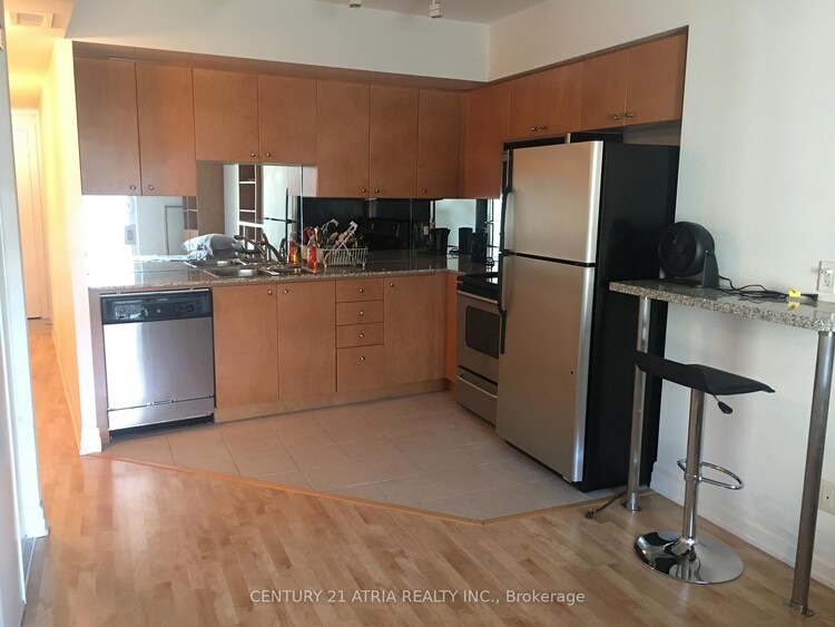 8 Scollard Street, Toronto, ON, Annex