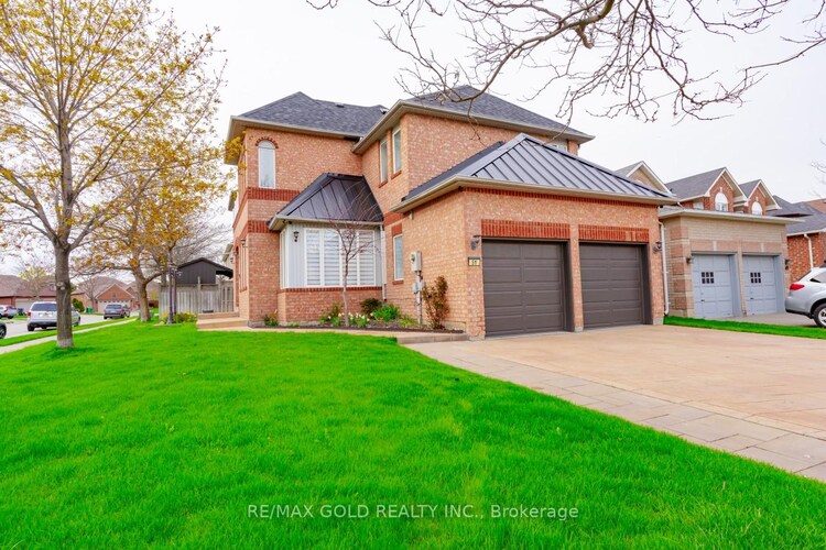 51 Pebblestone Circle, Brampton, ON, Brampton West
