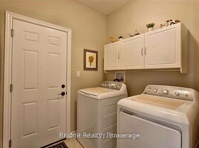 1252 Caen Avenue, Oxford, ON , MLS #X12125040 , Image - 1