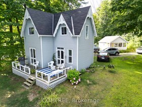 465-463 Hilcrest Road, Leeds and Grenvi, ON , MLS #X12125204 , Image - 1