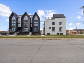 7277 Wilson Crescent, Niagara, ON , MLS #40724032 , Image - 1