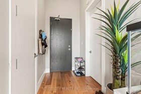 1705 FIDDLEHEAD Place, Middlesex, ON , MLS #X12125471 , Image - 1