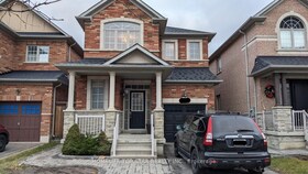 427 Vellore Park Avenue, York, ON , MLS #N12125524 , Image - 1